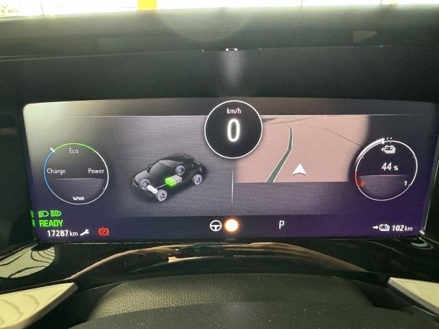 Mokka-e  Ultimate Elektro Rückfahrkamera Navi