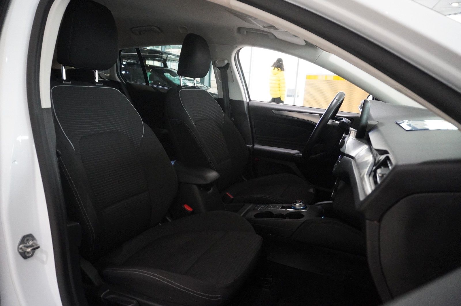 Fahrzeugabbildung Ford Focus Turnier 2.0D TITANIUM NAVI/LED/KAMERA/SHZ