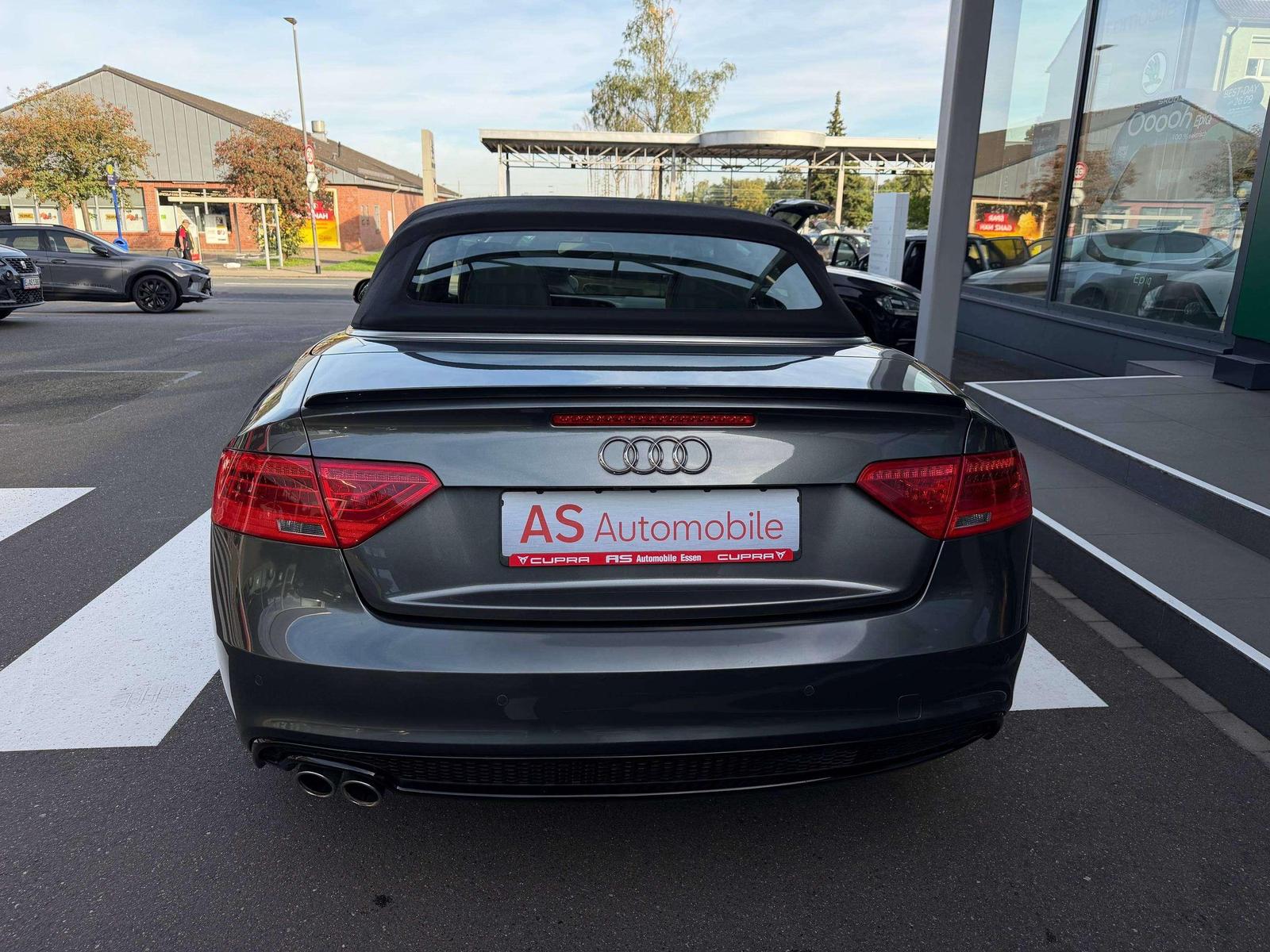 AUDI A5 CABRIOLET 2.0 TDI 190ch S-LINE BVA Sièges cuir chauffants Caméra de recul ACC