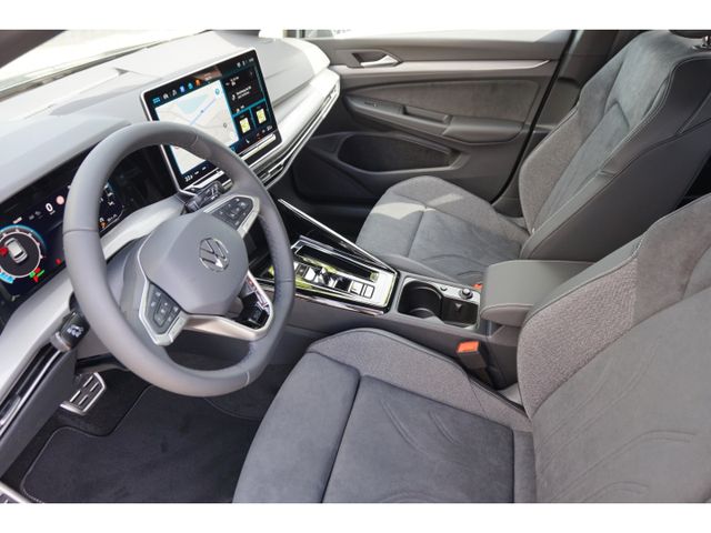 Golf VIII 1.5 eTSI DSG EDITION 50 *PANORAMA*DCC*