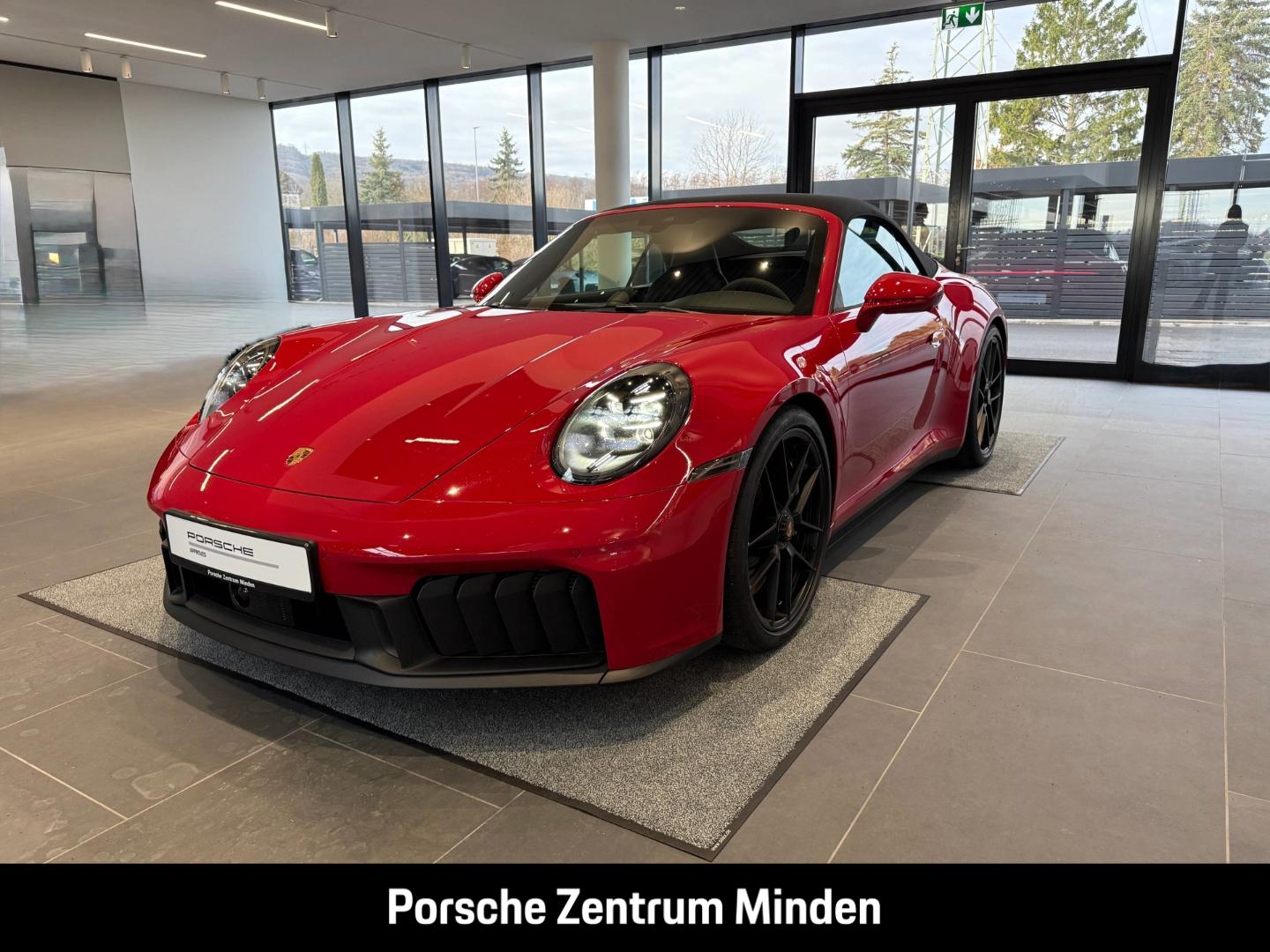 Porsche 992 911 Carrera 4 GTS Cabriolet InnoDrive BOSE