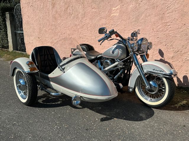 Harley-Davidson FLSTN HERITAGE SOFTAIL NOSTALGIA GESPANN EVO