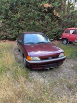 Ford Escort 1.6 Ghia 105Ps 1 Hand. - gebrauchte Ford Escort aus dem Jahr 1990