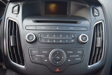 Ford Focus - 12
