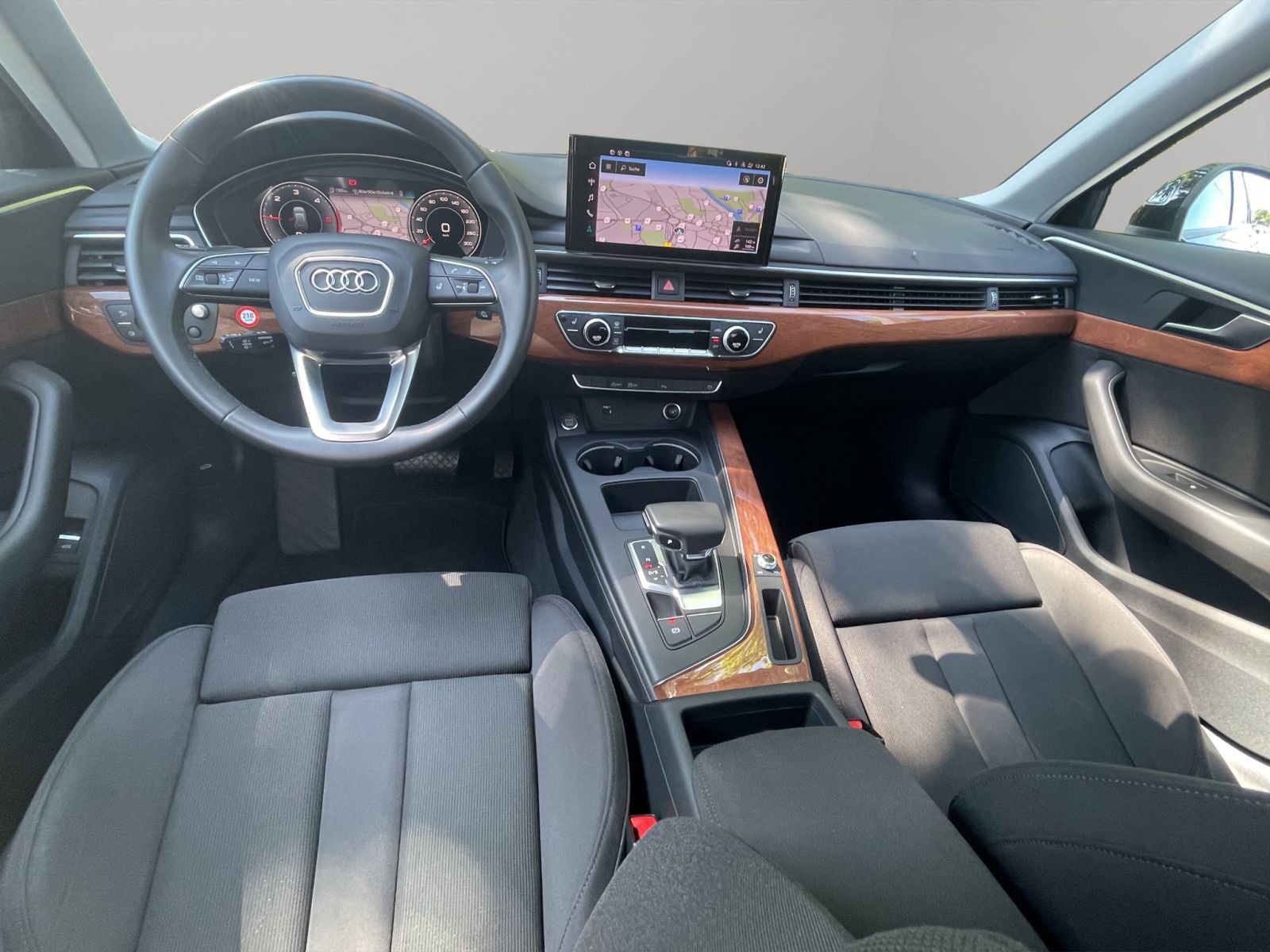 Audi A4 - Bild 16