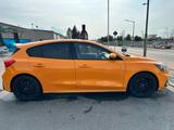 Ford Focus 2,0 EcoBlue ST ST - Ford Focus: Orange, ST