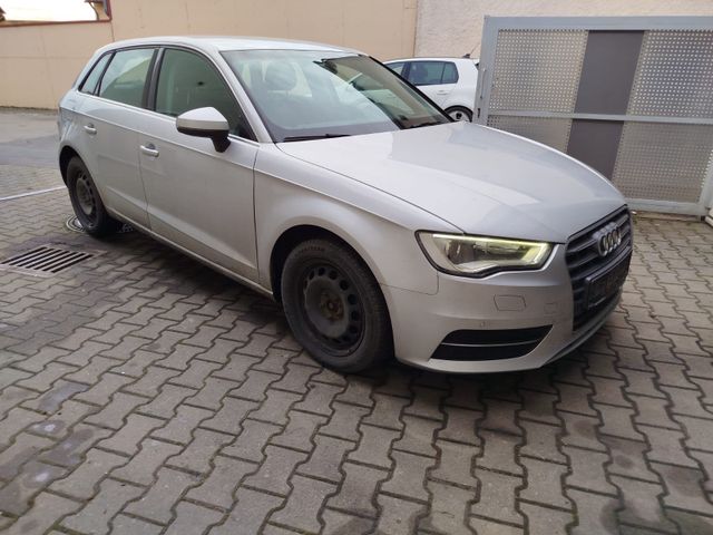 Audi A3 Sportback ambiente