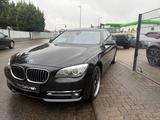 BMW 750i M Paket 2.Hand 1.Jahr Garantie Tuv neu - BMW 7er Reihe: M Paket
