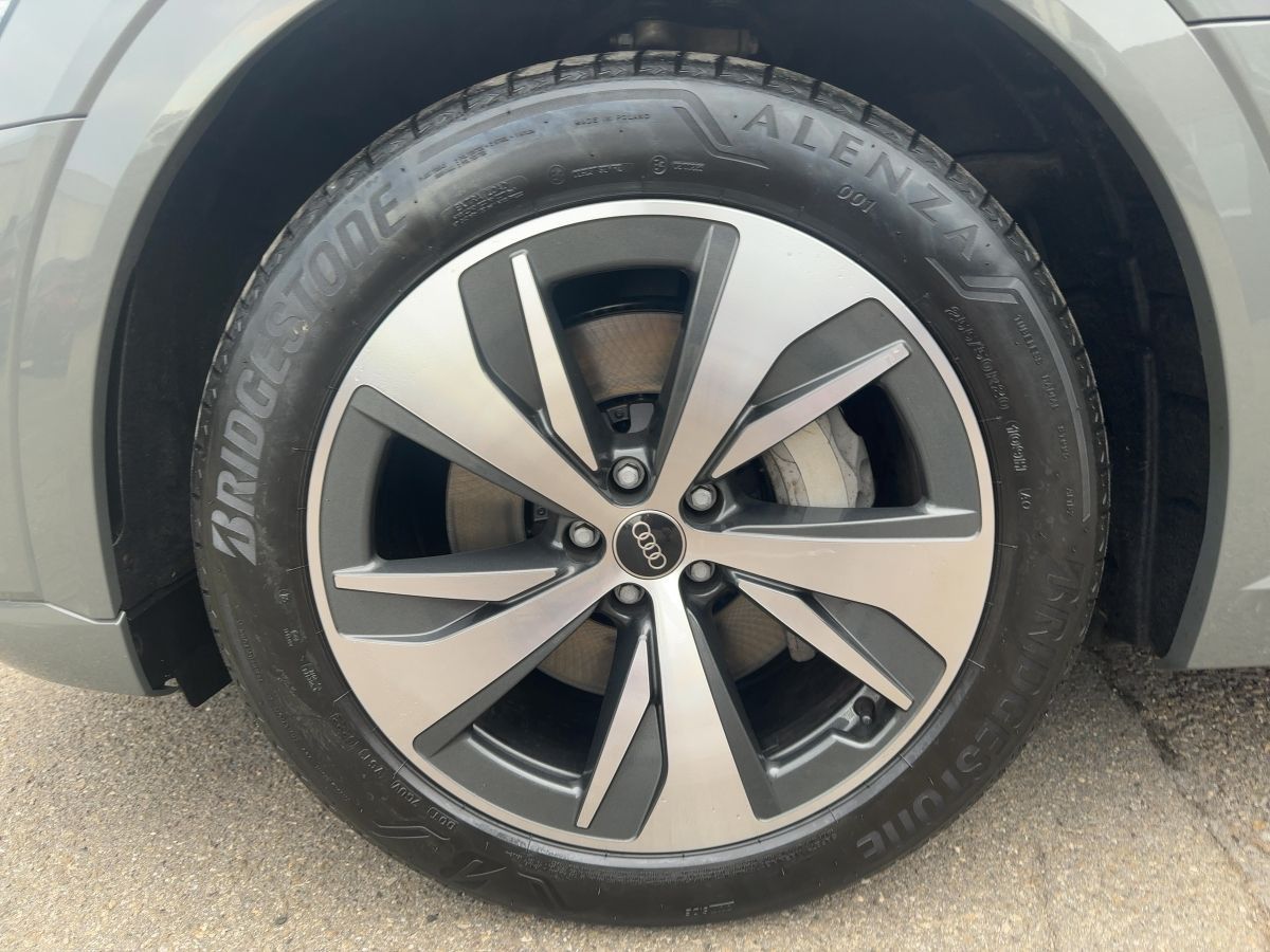 Audi Q8 e-tron - Bild 12