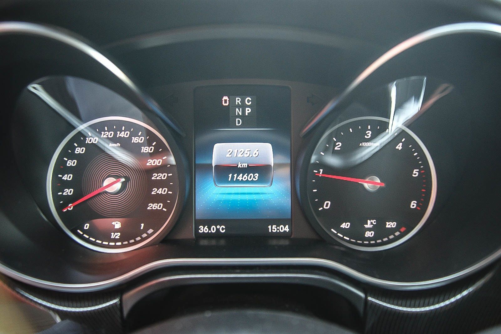 Fahrzeugabbildung Mercedes-Benz V 250 d EDITION lang MBUX 7-SITZE IQ-LED KAMERA