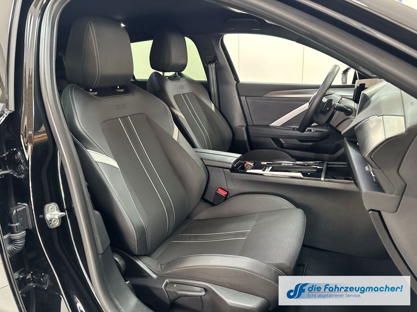 Fahrzeugabbildung Opel Astra L Sports Tourer GS Digitales Cockpit 360 K