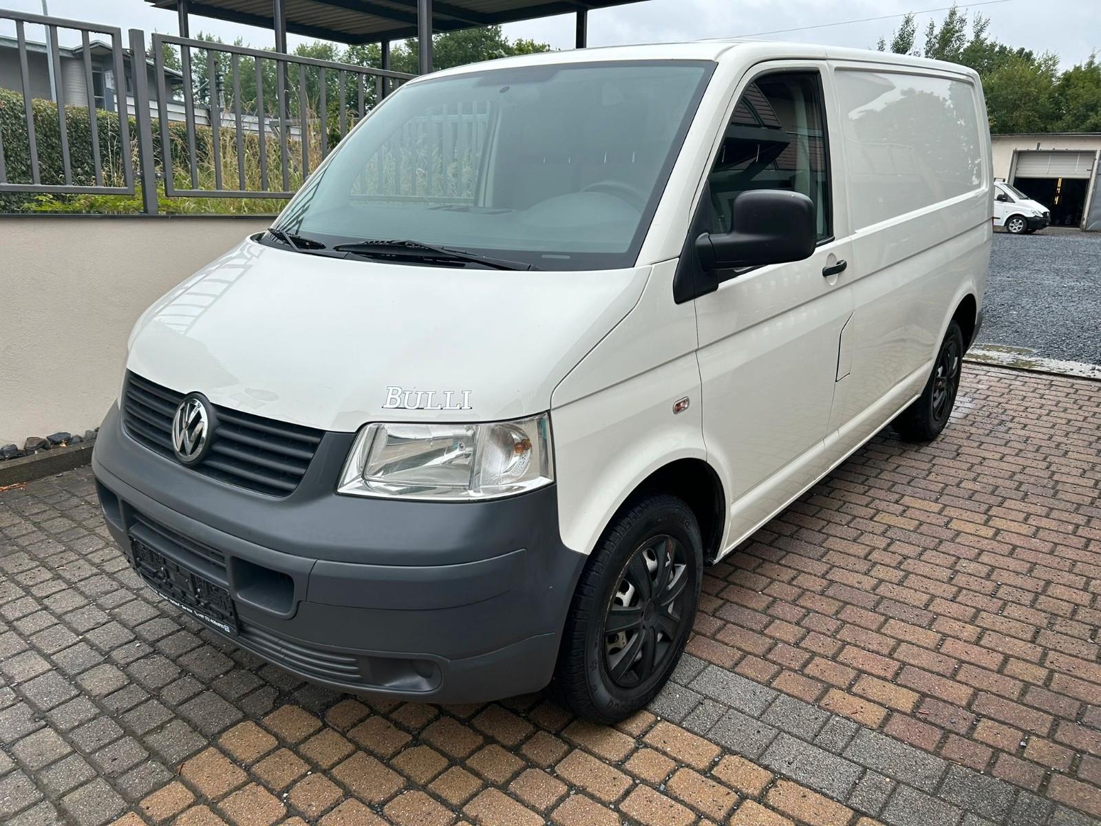 Volkswagen T5 Transporter erst 125.000 km TÜV 06/2028