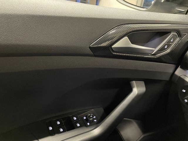 T-Cross Goal 1.0 TSI DSG AHK NAVI SHZ LED