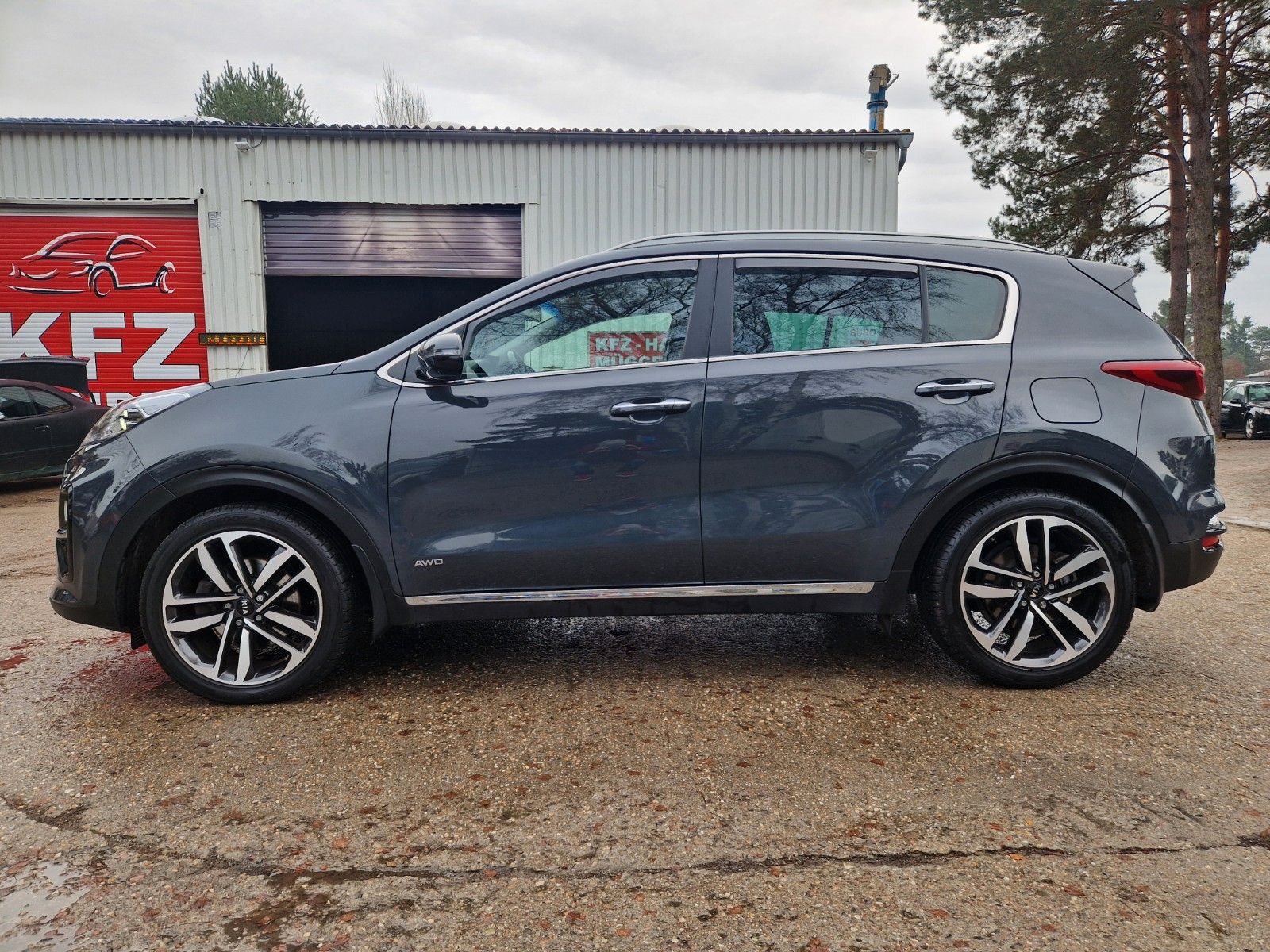 Kia SPORTAGE 2.0CRDi 4x4 EDiTiON PLATiNiUM 76TKM imagem 3