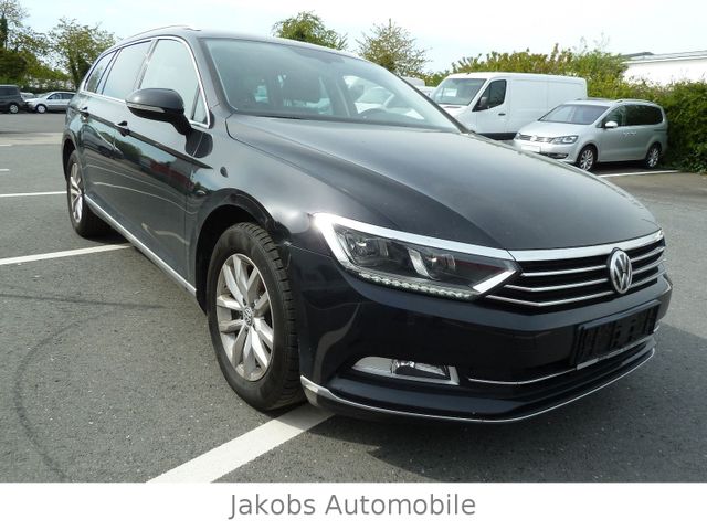 VW Passat Variant Highline DSG Leder STH LED