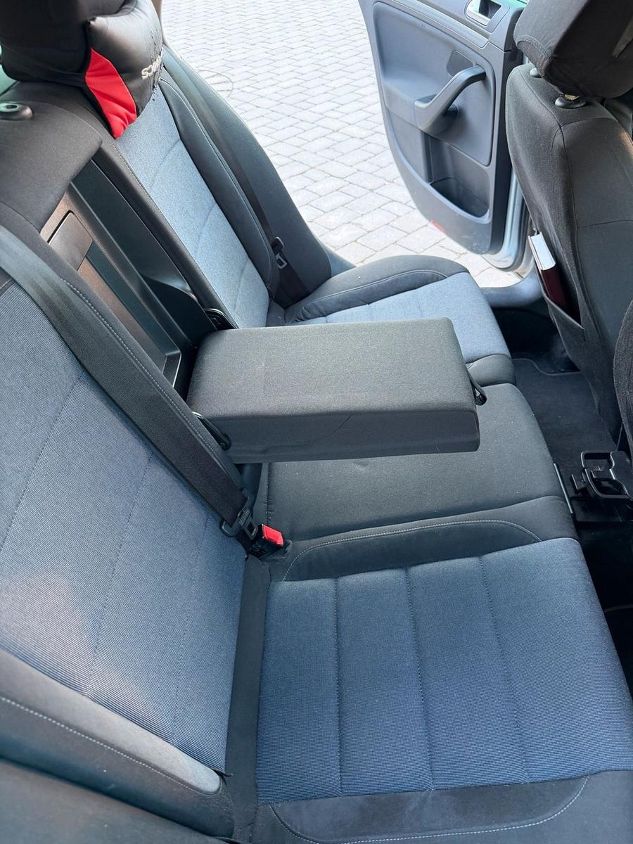 Volkswagen Golf 2011 — photo 10