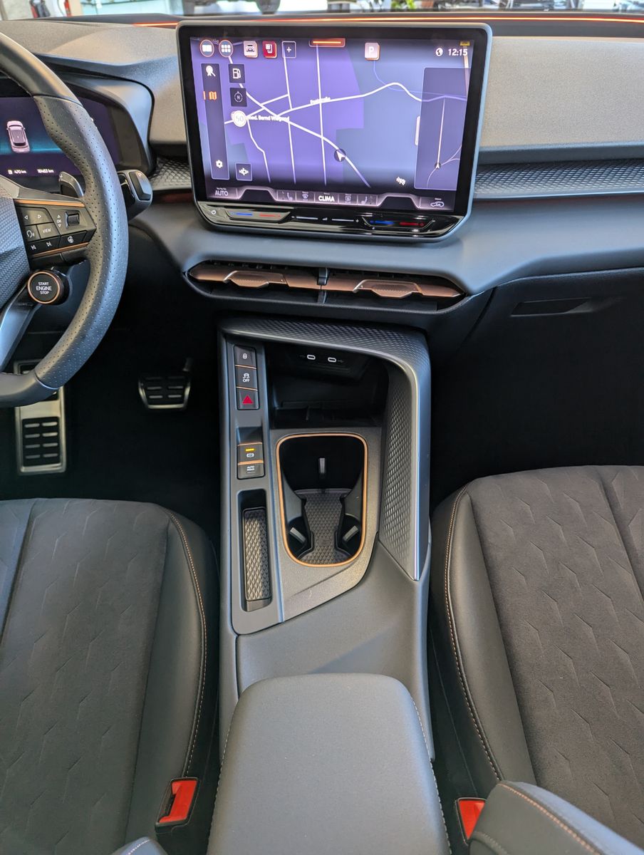 CUPRA Terramar 1.5eTSI HUD DCC Matrix Pano Sennh. 20" - Image 20
