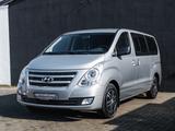 Hyundai H-1 Travel Trend AUTOMATIK NAVI AHK - Hyundai mit Diesel-Antrieb