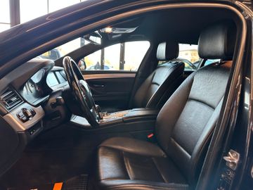 BMW 525 d *HeadUp*SoftClose*Navi*Xenon*