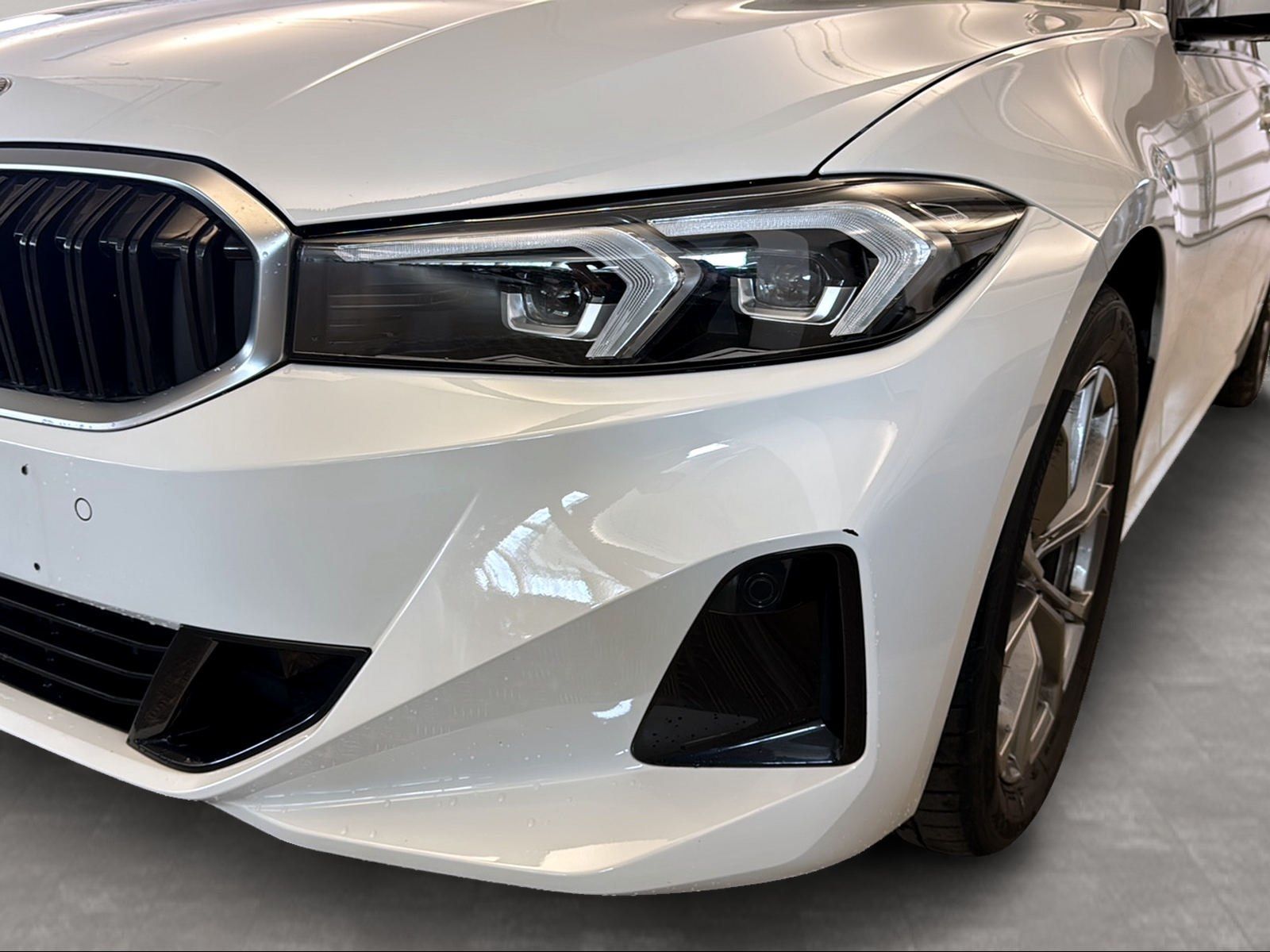 BMW 318i Touring Navi AHK PDC Sportsitze foto 9