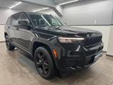 Jeep Grand Cherokee L ALTITUDE 4X4/7-Sitze/ACC/Sitzbe - Jeep: 7 Sitzer