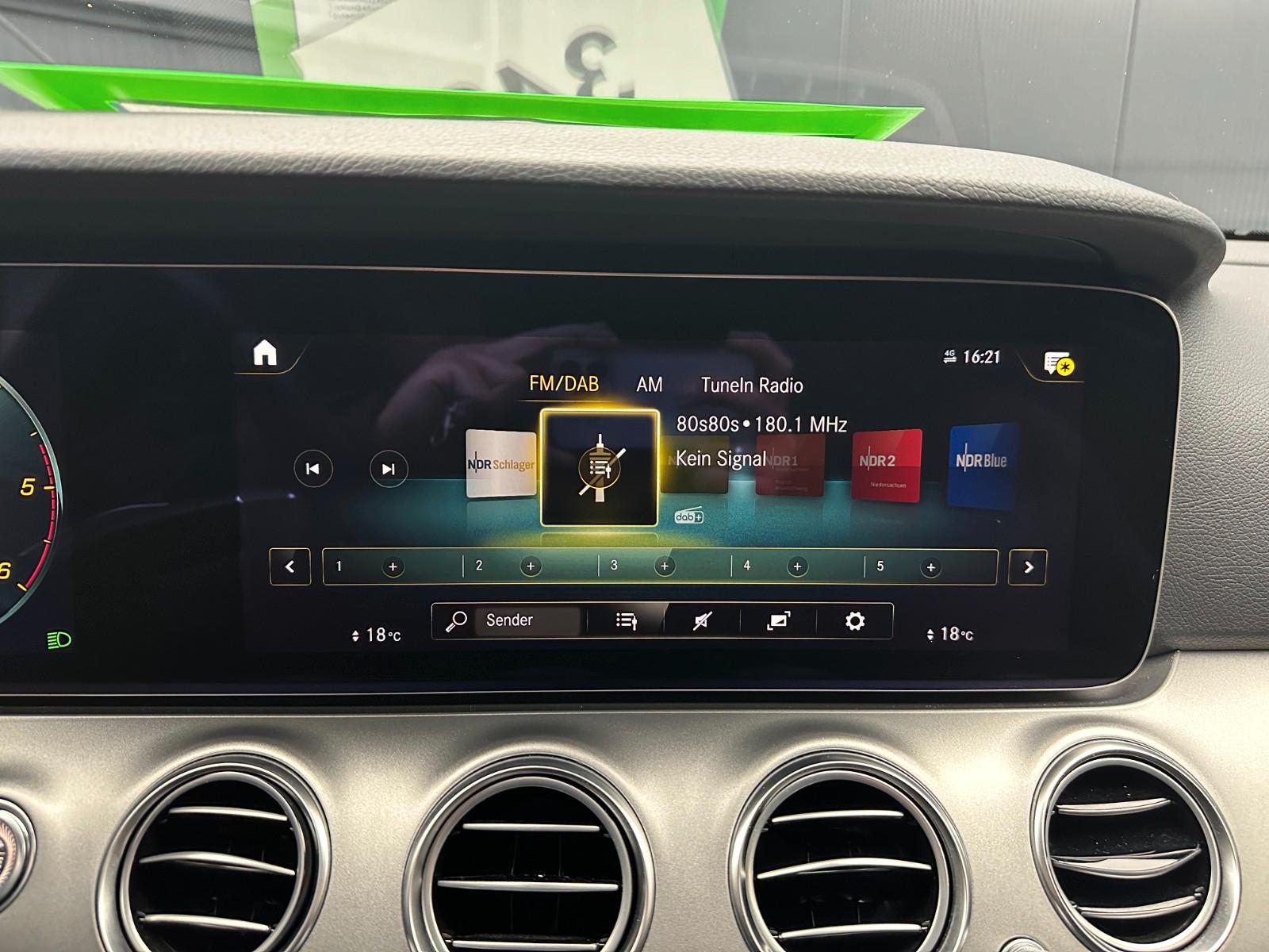 Mercedes-Benz E 220 d T 4Matic Avantgarde *LEDER*HuD*360*NAVI*