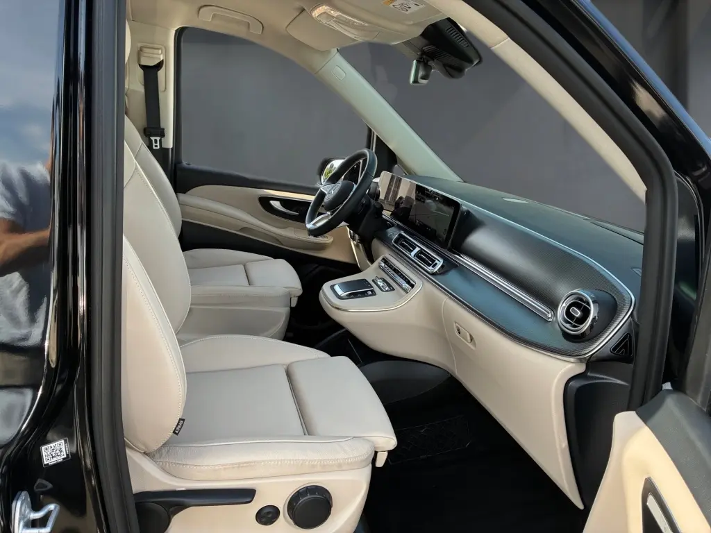 Mercedes-Benz V 250 d AVANTGARDE Lang AMG+AIRMATIC+360°+BEIGE+