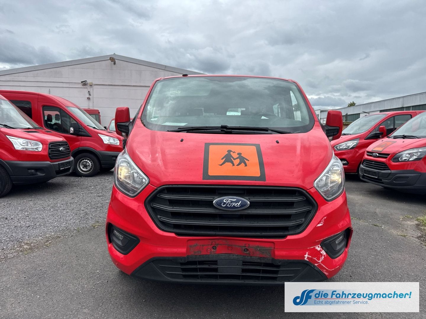 Fahrzeugabbildung Ford Transit Custom Kombi L1 2.0TDCi 60tkm *UNFALLWAG