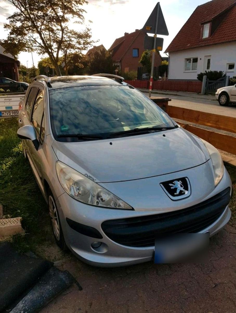 Peugeot 207 2008 — photo 10
