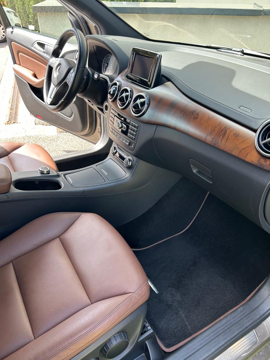 Mercedes-Benz B 200 BlueEFFICIENCY -Rentner Top Zustand 