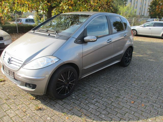 Mercedes-Benz A-Klasse 150  ,     Navi