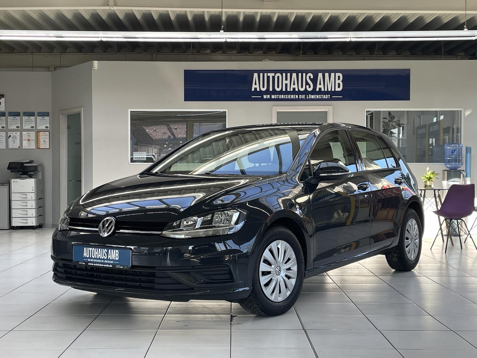 Volkswagen Golf 1.0 TSI Klima 4Türig LED 1. Hand