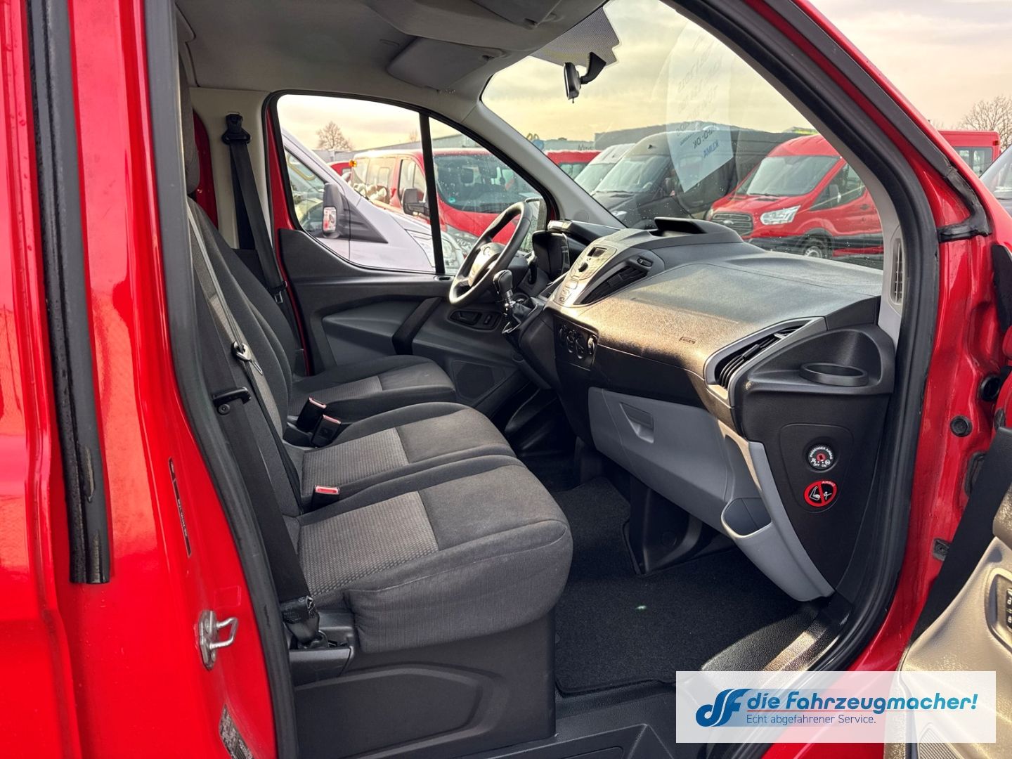 Fahrzeugabbildung Ford Transit Custom 300 L1 *7036 *KLIMA Berganfahrass