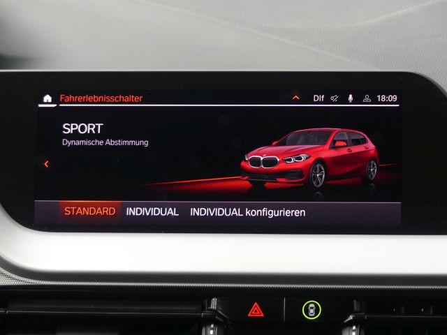 BMW 118 i Advant. NAVI°LED-Sw°Parkass.+Rfcam°2xSpur, миниатюра 26