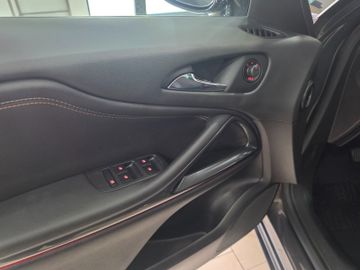 Opel Zafira - 6