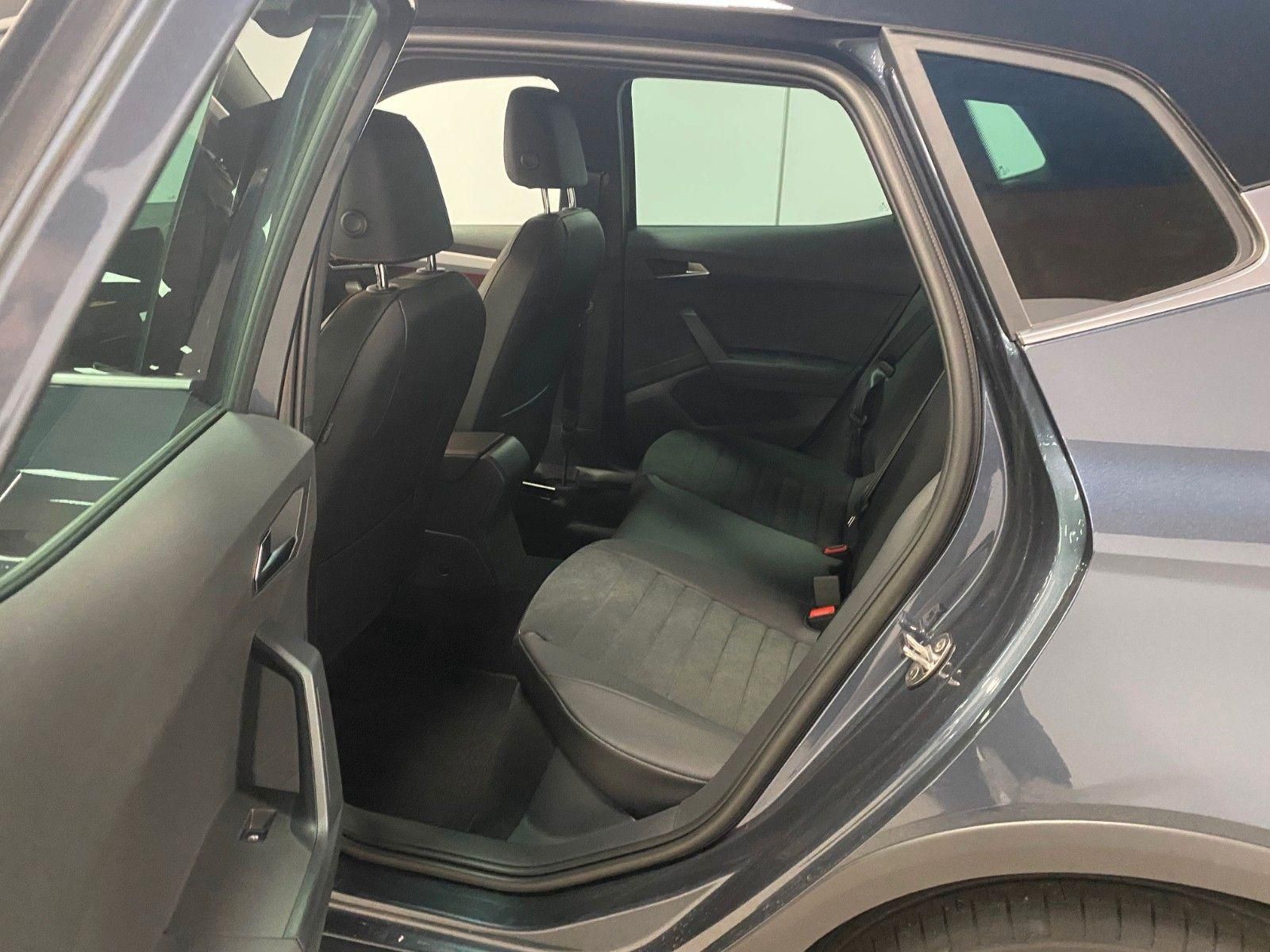 Fahrzeugabbildung SEAT Arona 1.0 TSI FR Garantie 2030+voll LED++KAMERA+