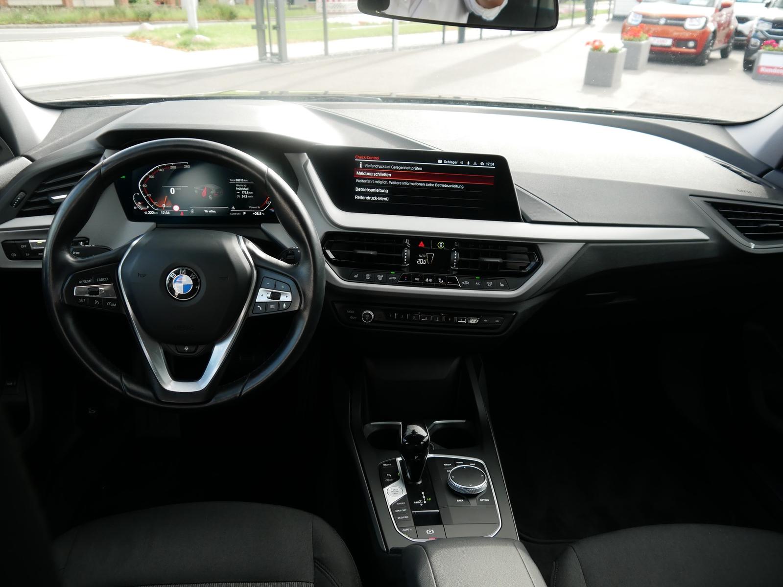 BMW 118 i Advantage Virtual Cockpit el. Heckklappe, миниатюра 11