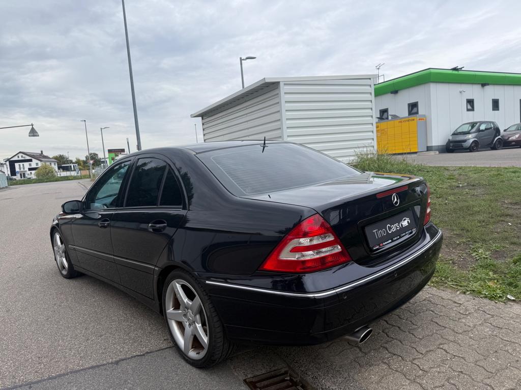 Mercedes-Benz C 230