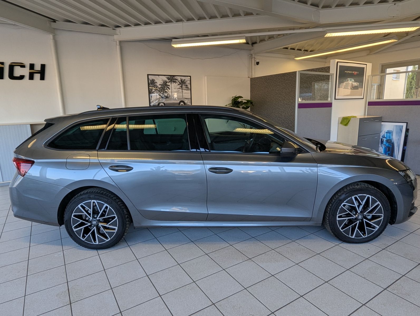 SKODA Octavia 1.5 TSI DSG ACC Style-Paket AHK 5J Garan - Image 8