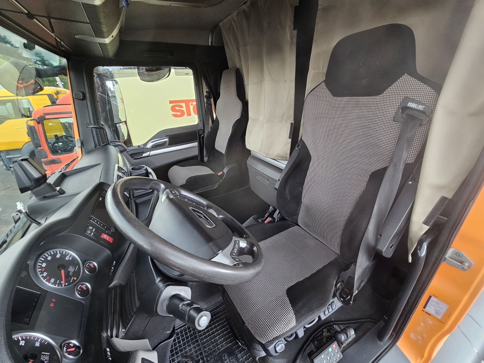 Fahrzeugabbildung MAN TGS 18.460 4x4H Kipphydraulik Standheizung