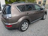 Mitsubishi Outlander Motion 2WD Benzin 2.0 Tüv Neu - Mitsubishi Outlander: Motion