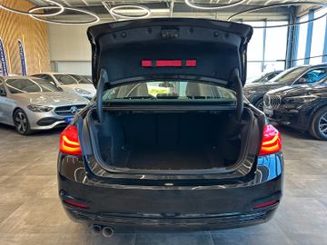 MYAUTOCENTER – Gebraucht- und Jahreswagen mit Werkstattservice in Pfaffenhofen BMW 320 d Sport Line *LED*PDC*Navi*
