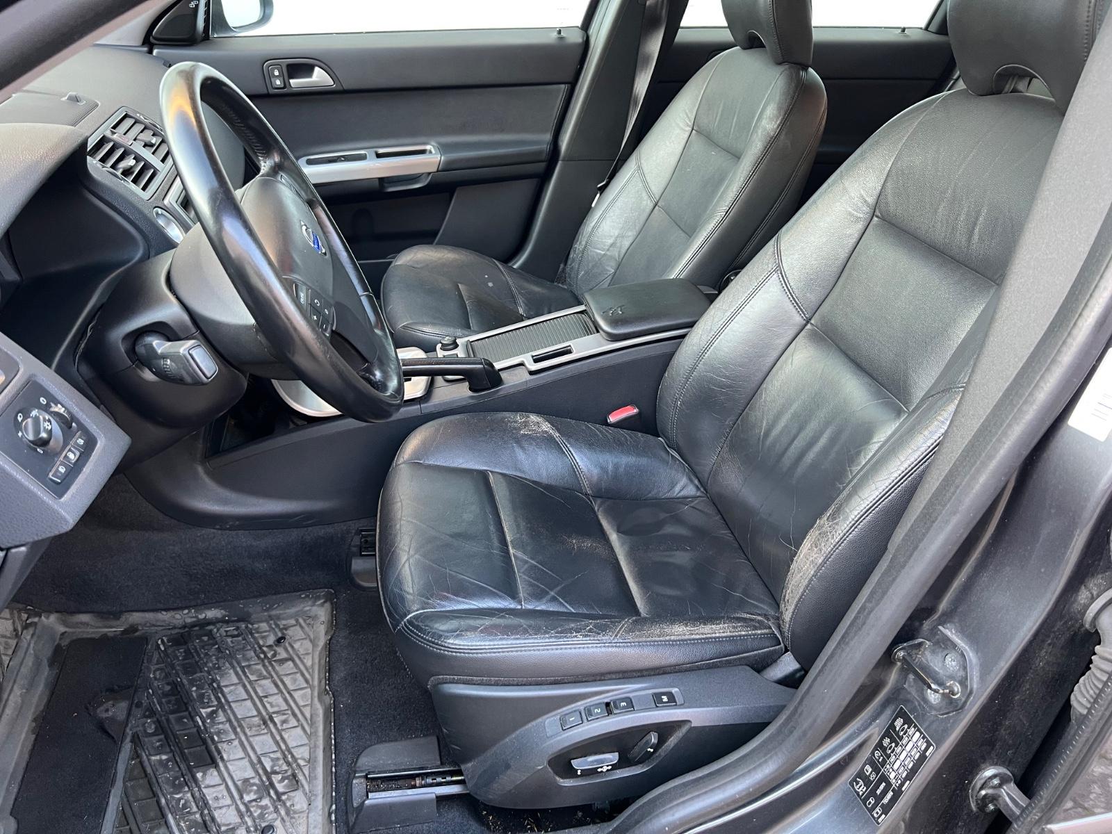 Volvo V50 T5 Summum Vollausstattung Bi Xenon 