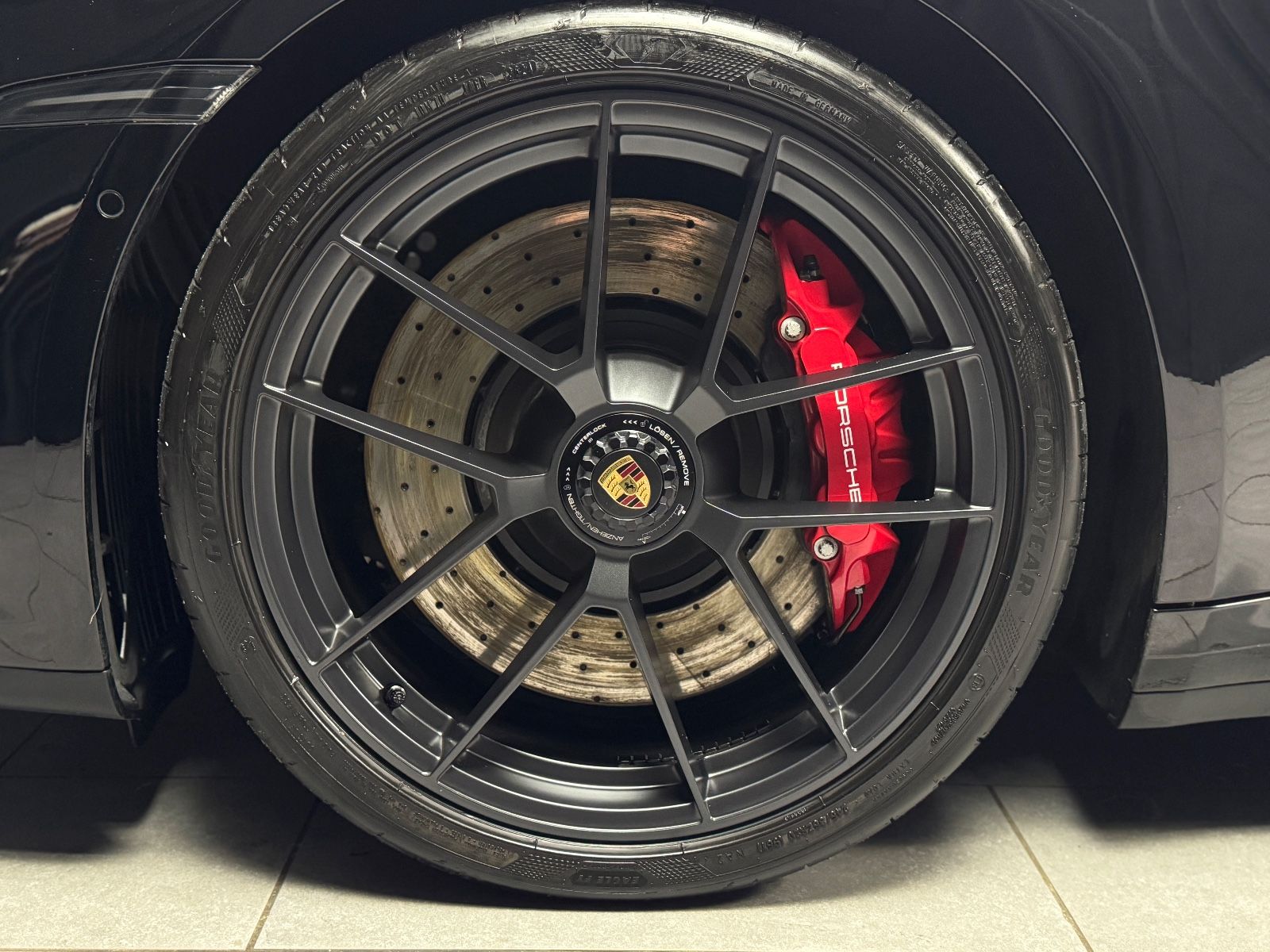 Fahrzeugabbildung Porsche 992.2 911 Carrera GTS T-Hybrid Cabriolet|BOSE|