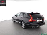 Volvo V90 D4 INSCRIPTION KEYLESSGO,ACC,KAMERA,21ZOLL - Volvo V90 mit Diesel-Antrieb