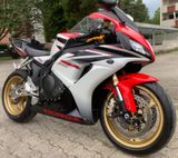 Honda CBR 1000 RR SC57 HRC Modell  - HONDA CBR1000RR HRC