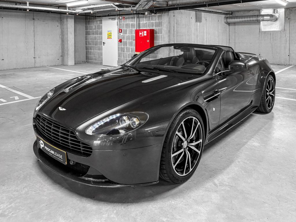 Aston Martin V8 Vantage