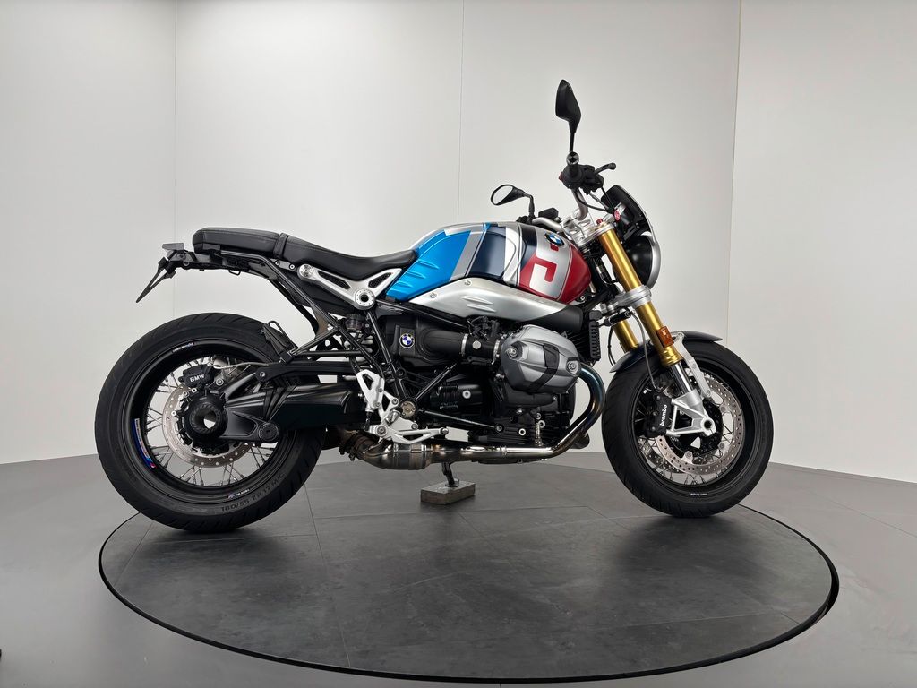 Fahrzeugabbildung BMW R NineT *OPTION 719