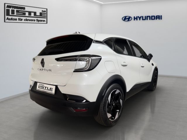 Fahrzeugabbildung Renault Captur Techno Mild Hybrid 160 EDC Winterpaket Na