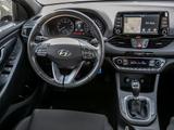 Hyundai i30 Passion + Fernlicht-Assistent Kamera LED - Hyundai i30 mit Benzin-Antrieb: Kleinwagen